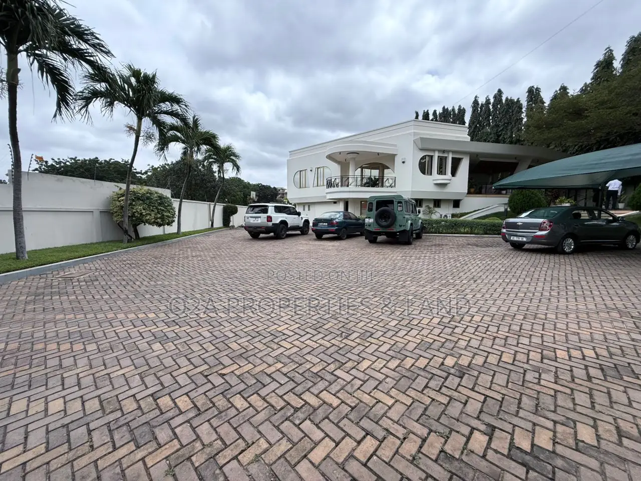 6bdrm House in Airport Residential for rent in Airport Residential Area