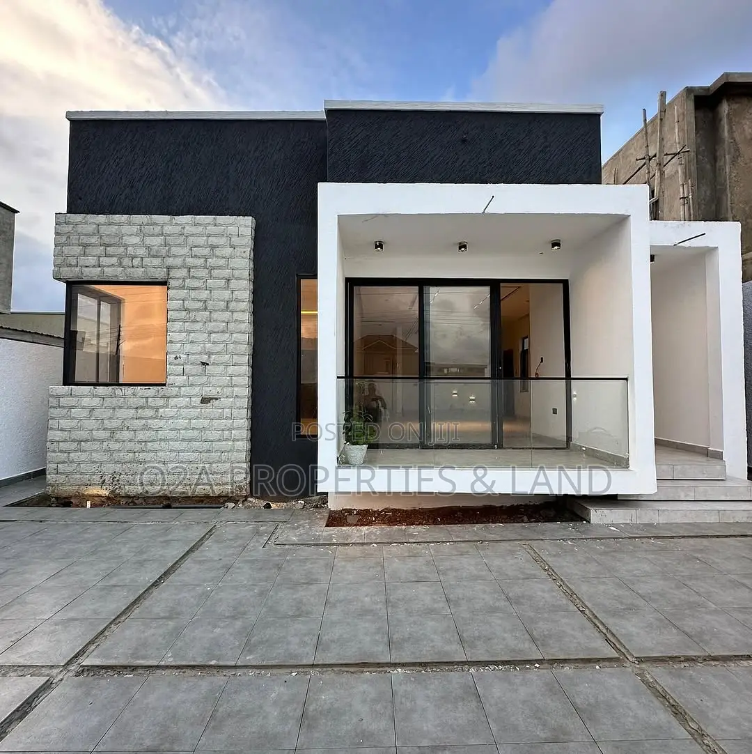 Furnished 3bdrm House in Lakeside Estate for sale in Lake Side Estate