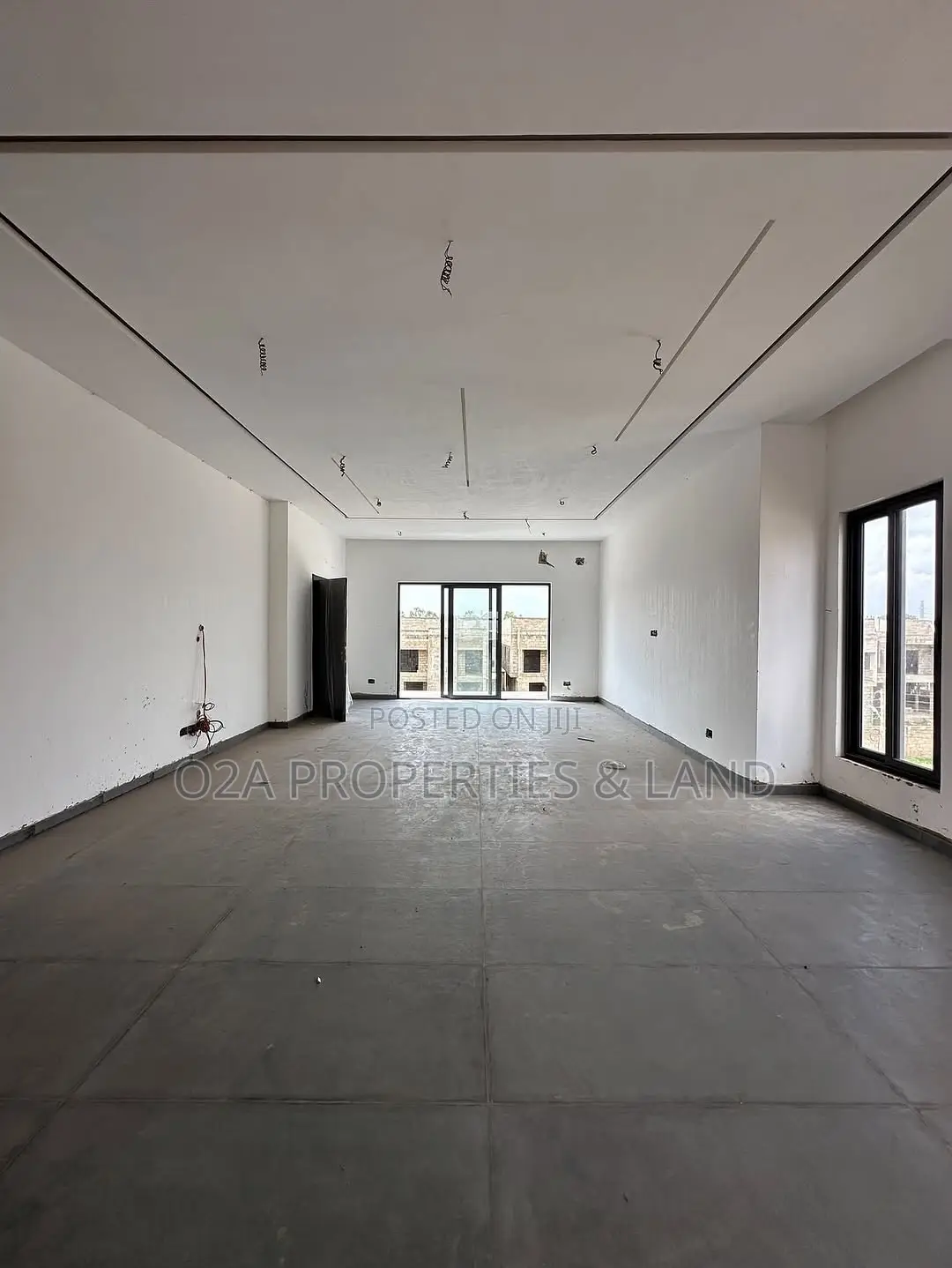 4bdrm House in East Legon, American House for sale in American House