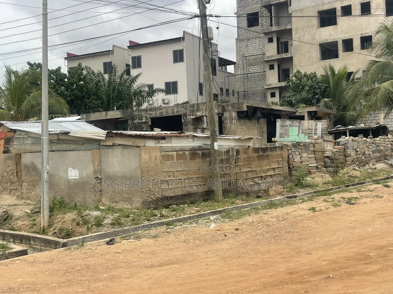 Genuine and Documented Corner Plot for Sale at Upsa in A&C Mall Area