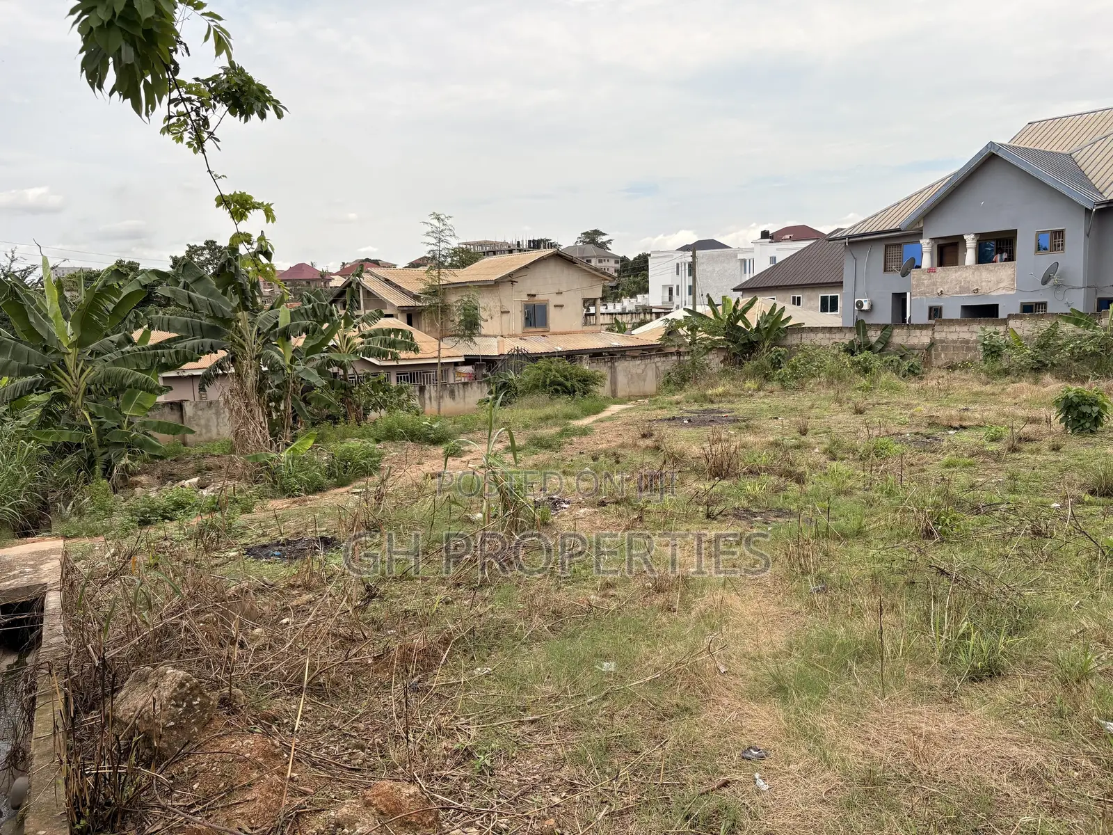 One Full Plot for Sale at Santasi Atasemanso. in Kumasi Metropolitan