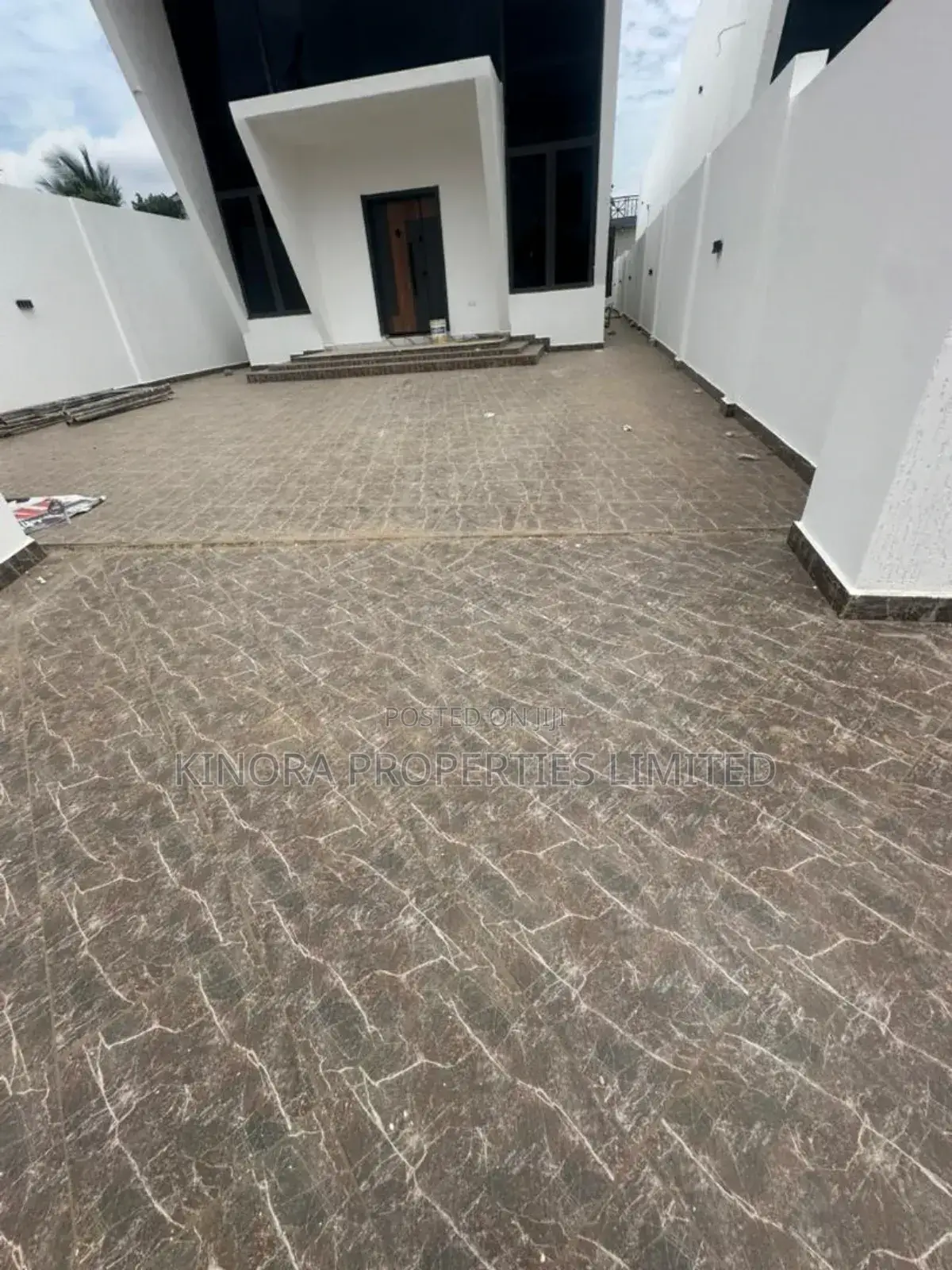 3bdrm House in Assemblies Of God, Agbogba for sale in Agbogba