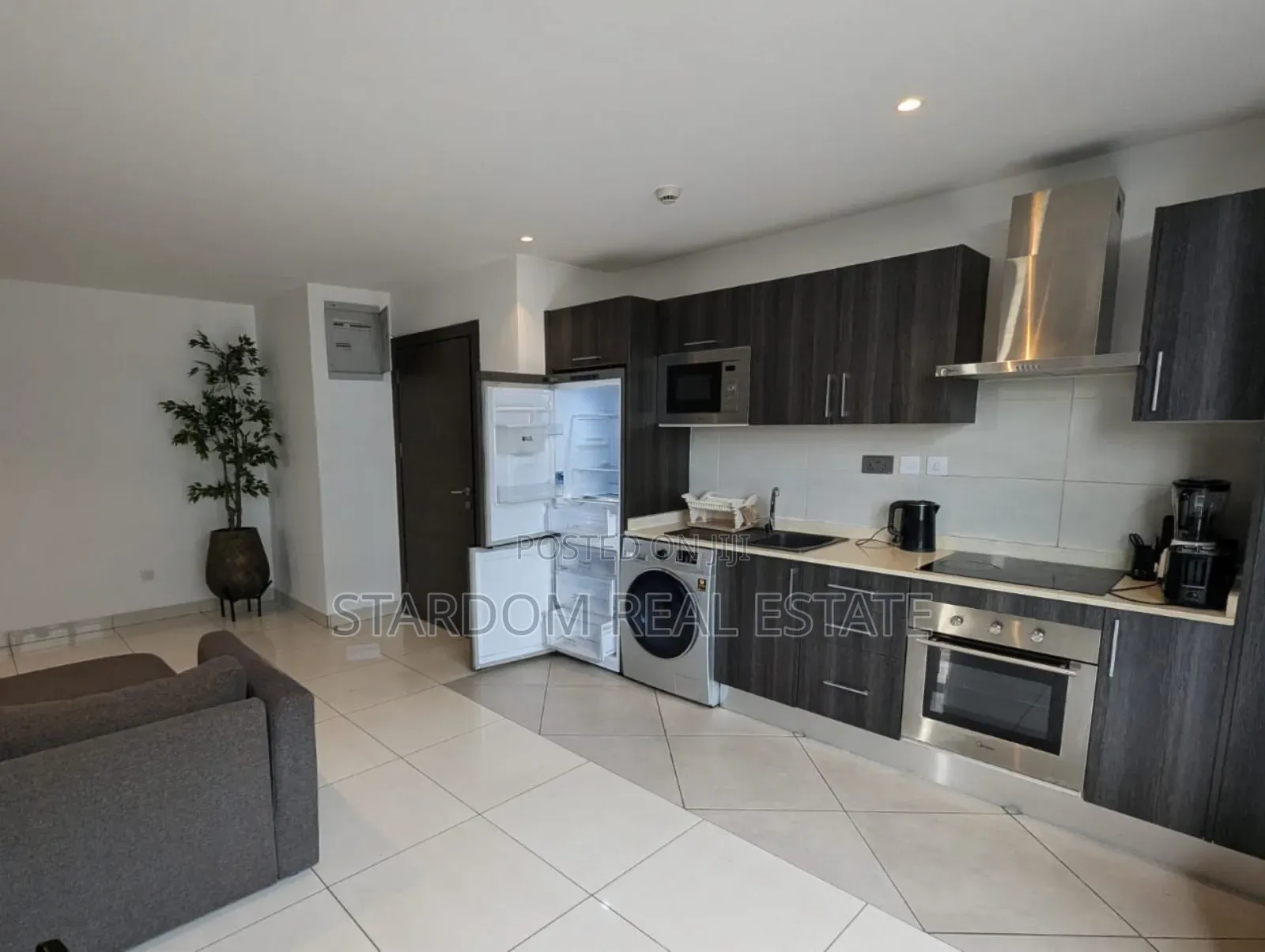 Furnished 2bdrm Apartment in Embassy Gardens, Cantonments for sale in Cantonments