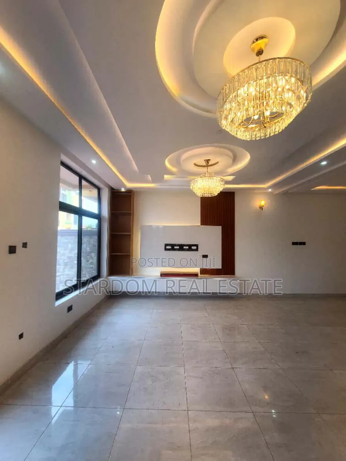4bdrm Duplex in School Junction, Ashaley Botwe for rent in Ashaley Botwe