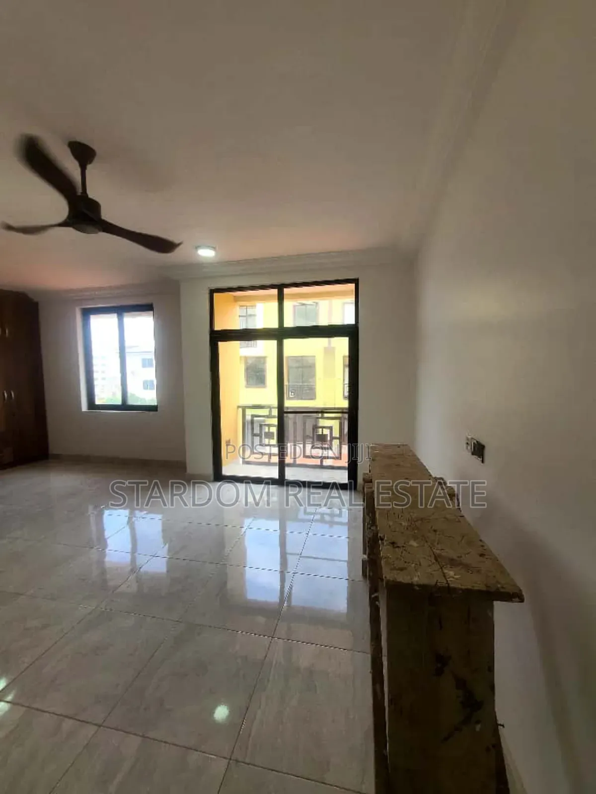 4bdrm Duplex in School Junction, Ashaley Botwe for rent in Ashaley Botwe