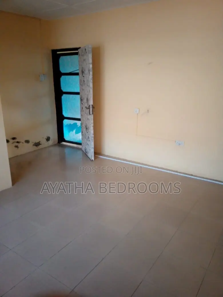 1bdrm Apartment in Modern Properties, New Town for rent in New Town
