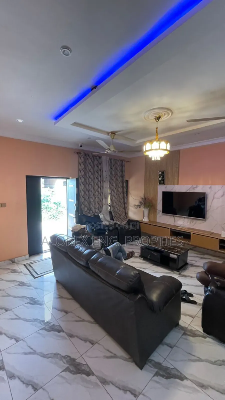 4bdrm House in Bawaleshie, Dodowa for rent in Dodowa