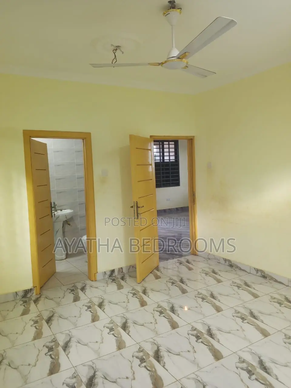 2bdrm Apartment in Modern Properties, New Town for rent in New Town