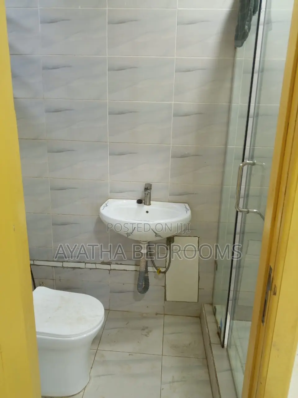 2bdrm Apartment in Modern Properties, New Town for rent in New Town