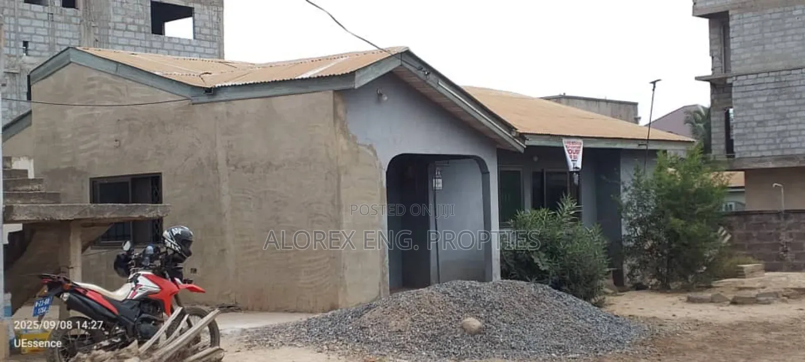 3bdrm House in Uncompleted, Tema Metropolitan for sale in Tema Metropolitan