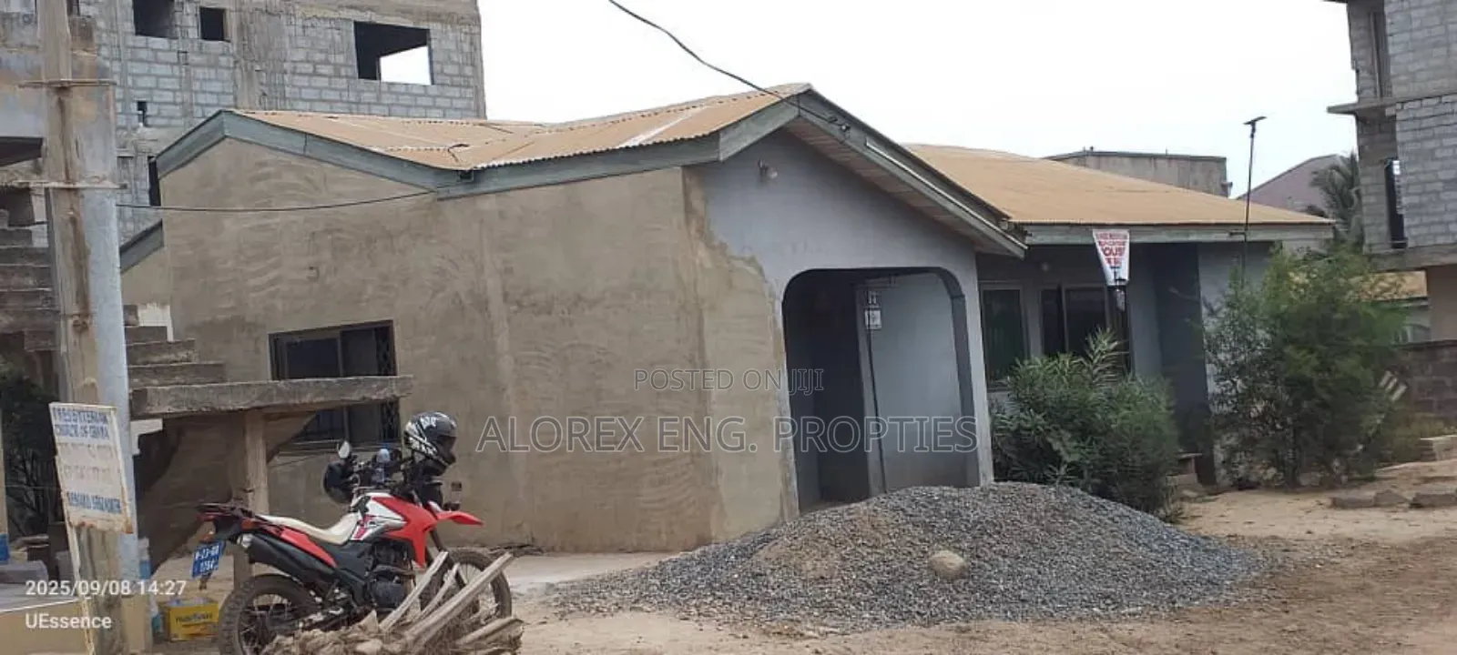 3bdrm House in Uncompleted, Tema Metropolitan for sale in Tema Metropolitan