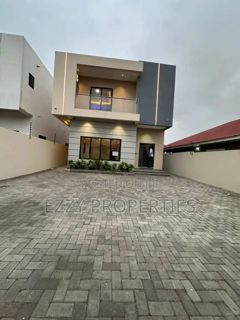 4bdrm House in Botwe Lakeside, Ga East Municipal for sale in Ga East Municipal