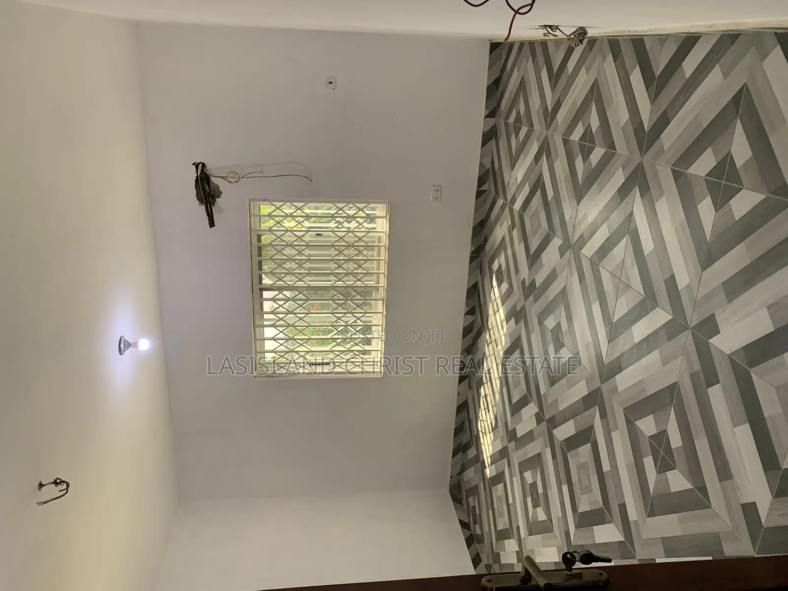 2bdrm Apartment in Lasisi And Christ, Amasaman for rent in Amasaman