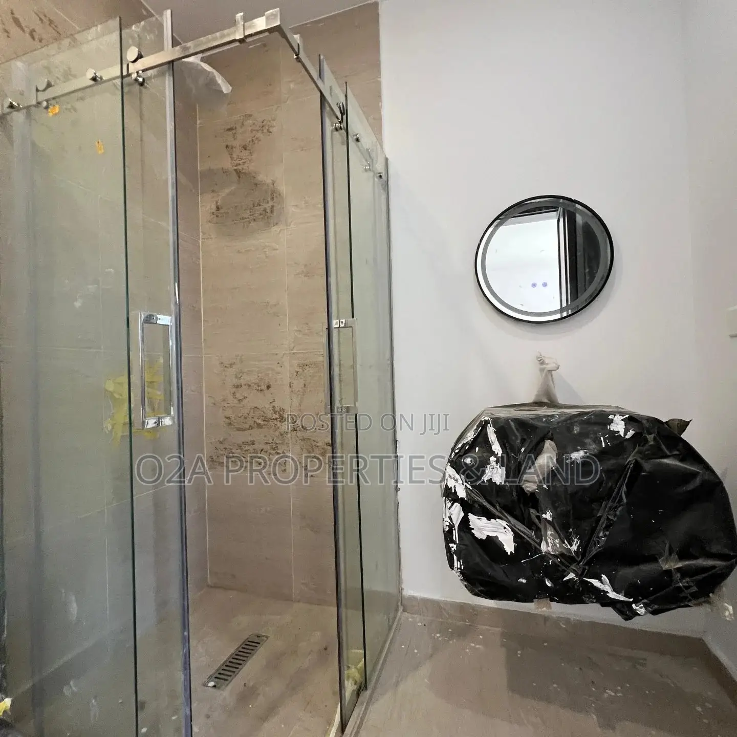 4bdrm House in Airport East for sale in Airport Residential Area
