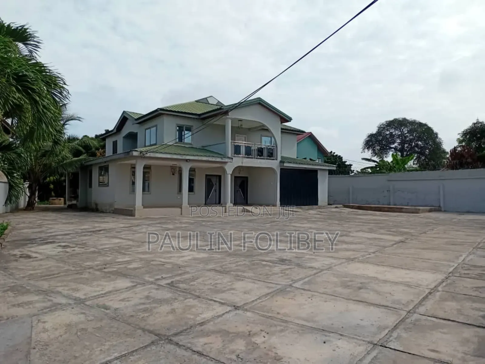 6bdrm Duplex in Dg Property, Pokuase for rent in Pokuase