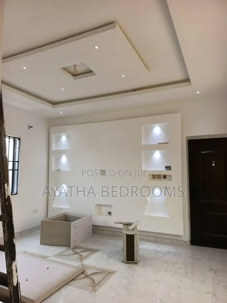 1bdrm Apartment in Modern Properties, New Town for rent in New Town