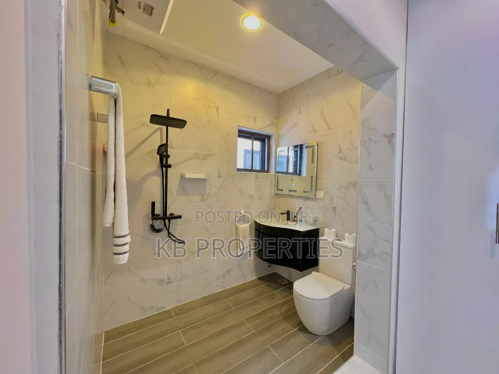 Furnished 4bdrm House in Kb Properties, Spintex for rent in Spintex