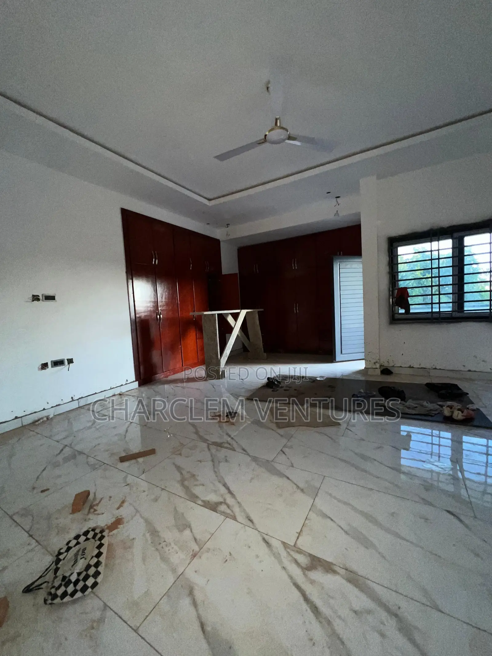 3bdrm Townhouse / Terrace in Charclem Ventures, Ashomang Estate in Ashomang Estate