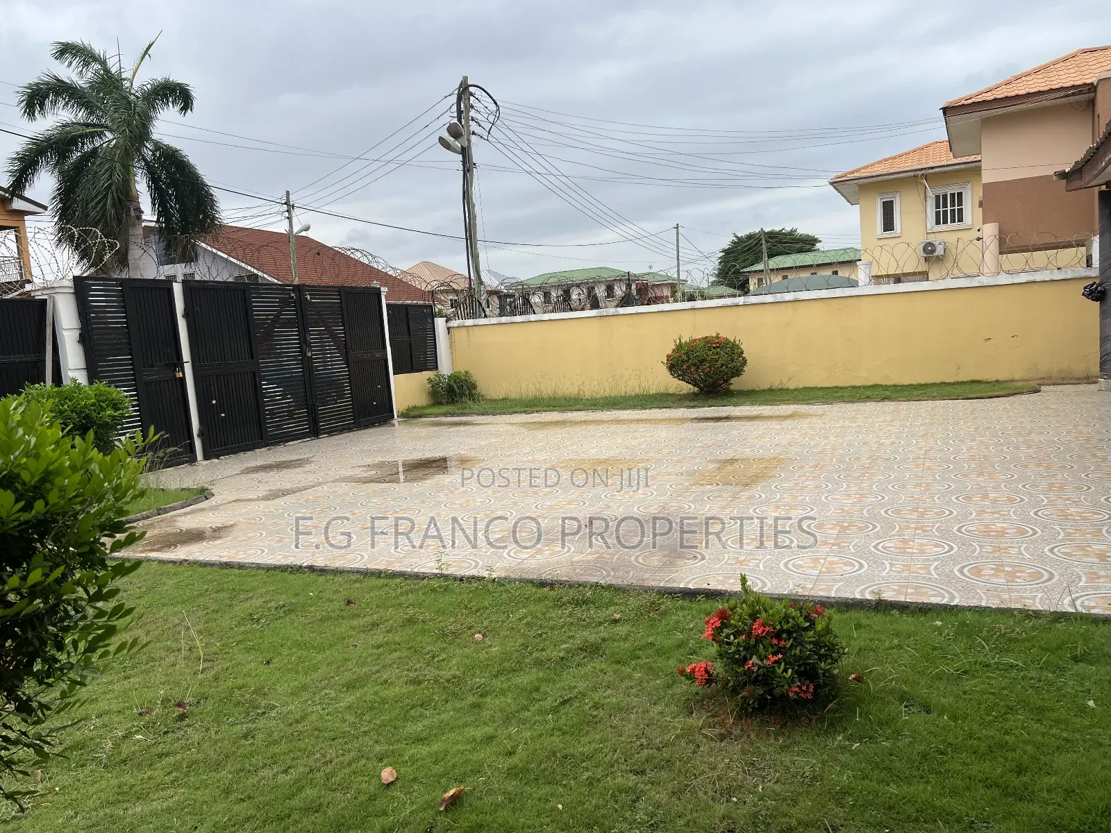 3bdrm House in Kg Franco Properties, Spintex for sale in Spintex