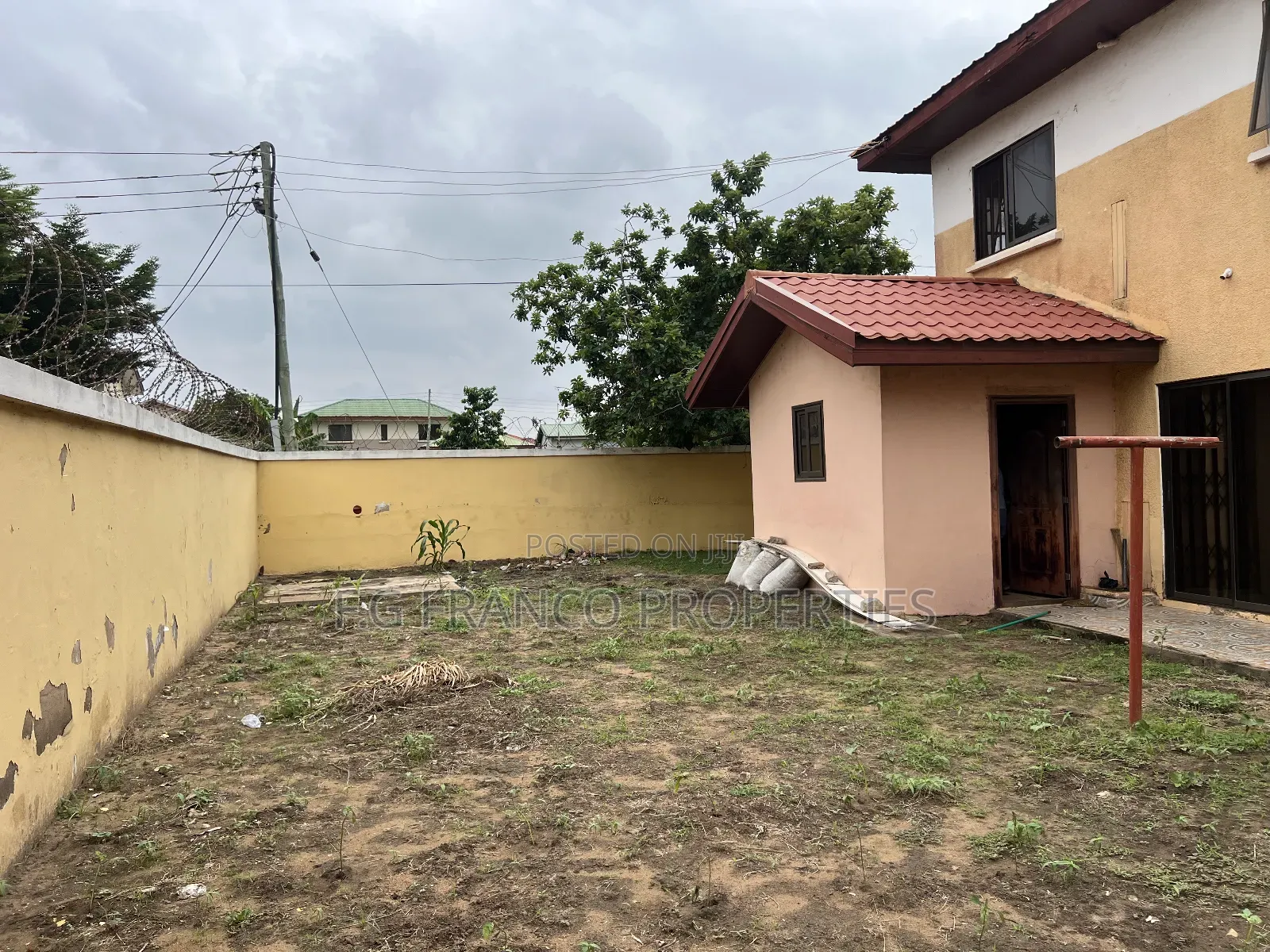 3bdrm House in Kg Franco Properties, Spintex for sale in Spintex