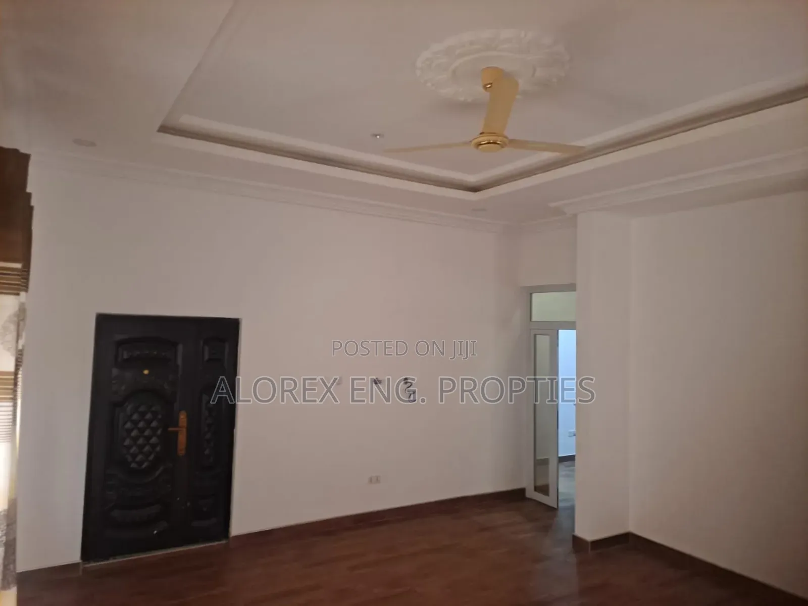 3bdrm House in House, Oyarifa for sale in Oyarifa