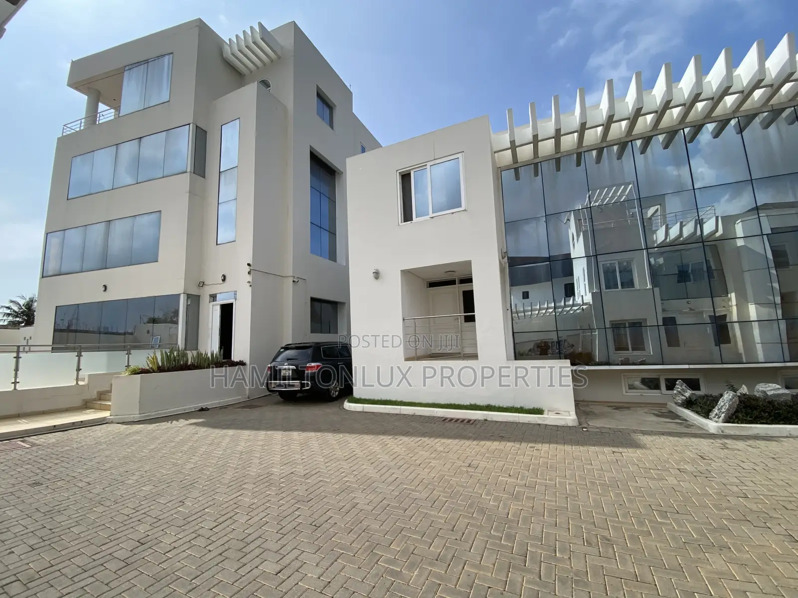 2bdrm Apartment in Labone Crescent for rent in Labone