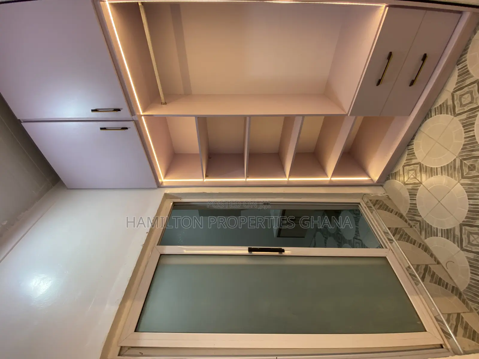 Furnished 2bdrm Apartment in Osu for rent in Osu