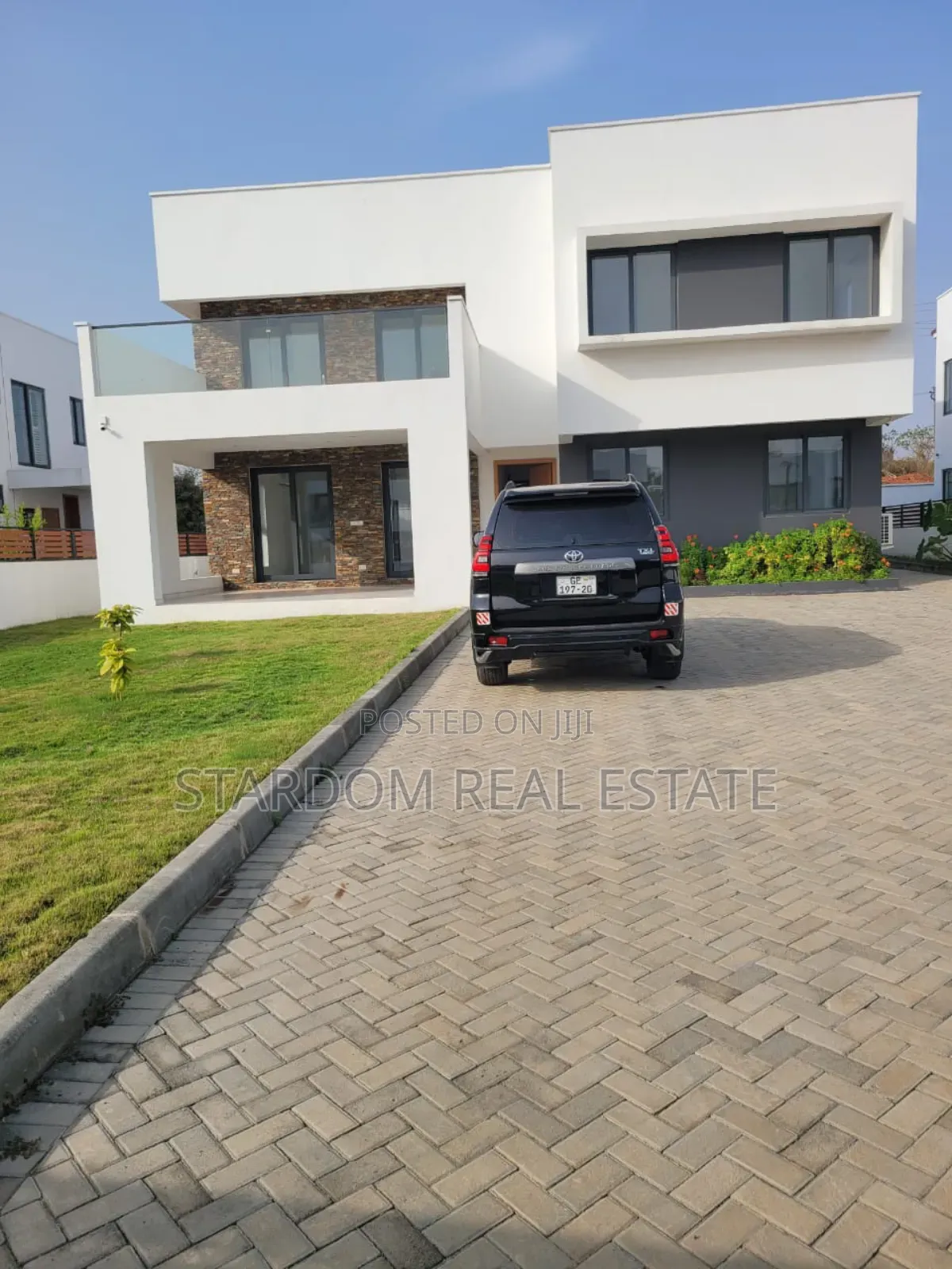 4bdrm Duplex in Burma Hills, Tseaddo for rent in Tseaddo