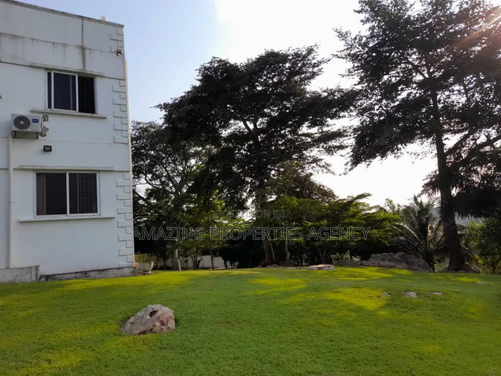 5bdrm Mansion in Aburi for sale in Aburi