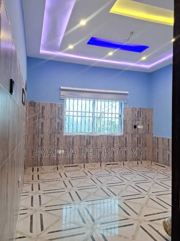 1bdrm Apartment in Modern, New Town for rent in New Town