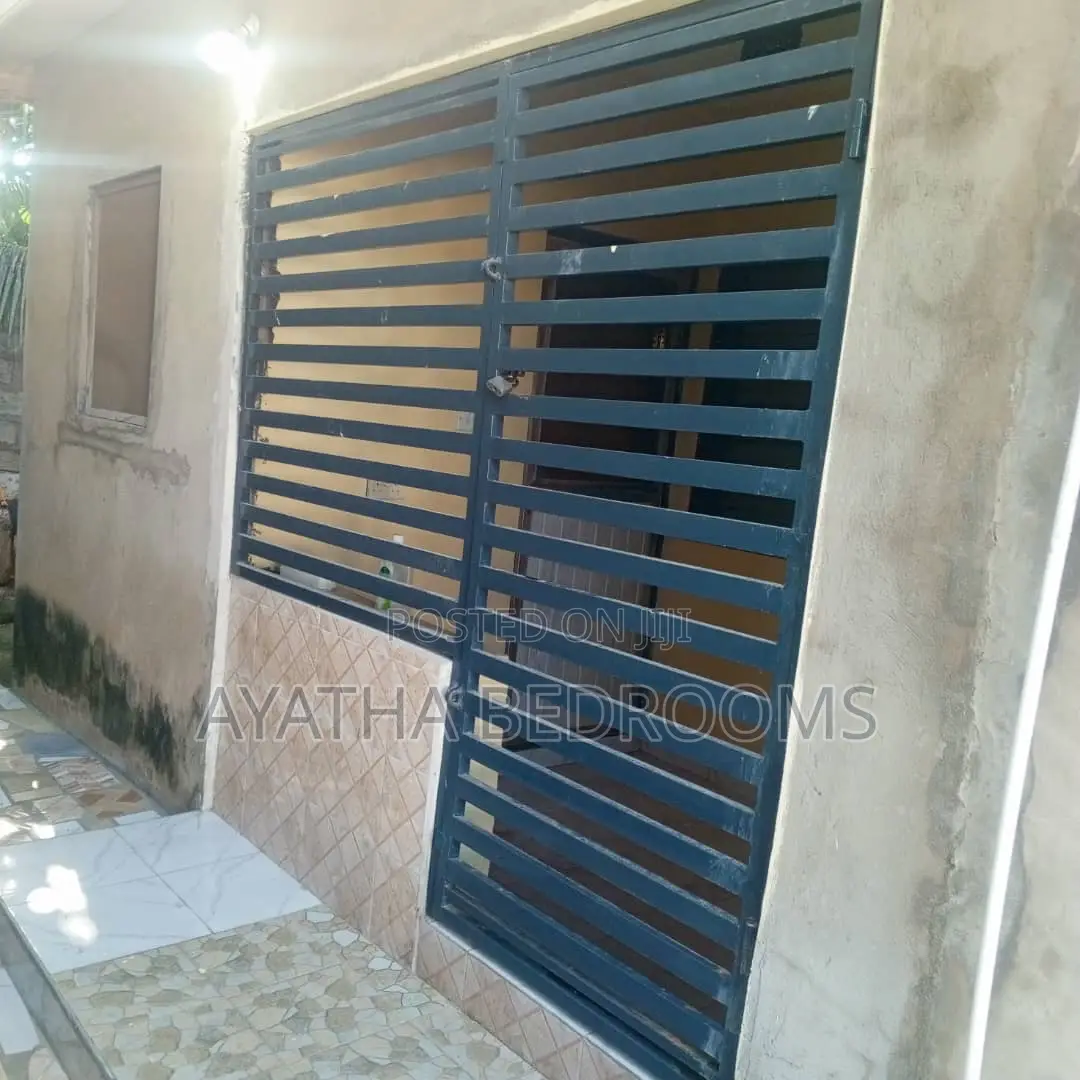 1bdrm Apartment in Modern Properties, New Town for rent in New Town