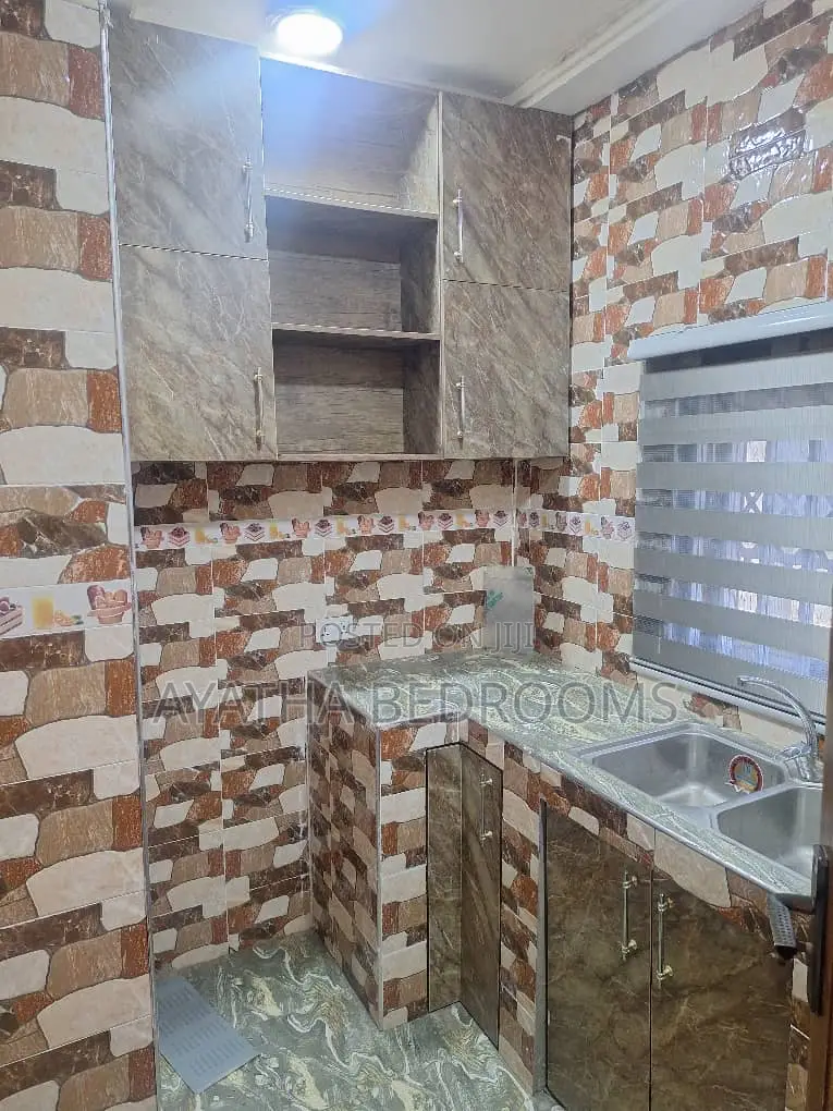 1bdrm Apartment in Modern Properties, New Town for rent in New Town
