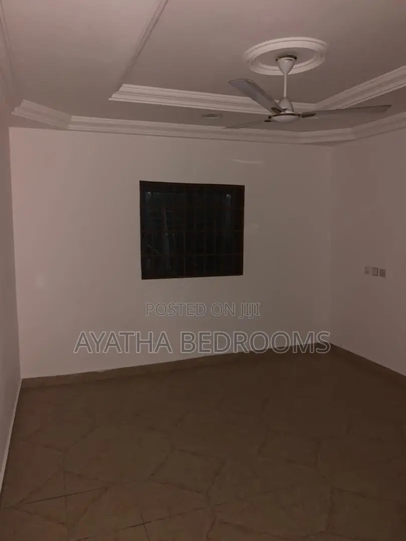2bdrm Apartment in Modern Properties, New Town for rent in New Town