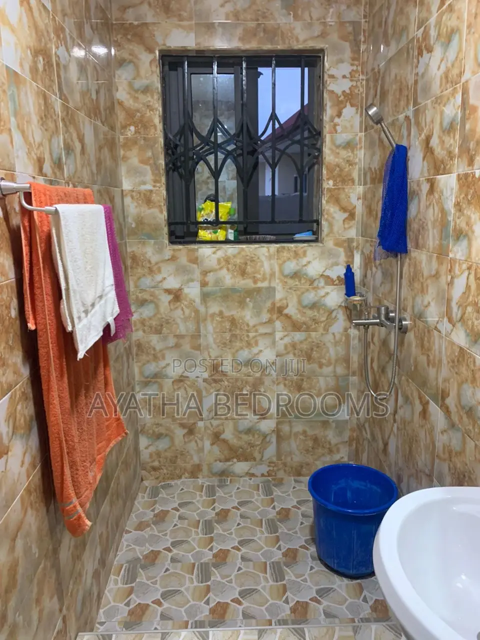 2bdrm Apartment in Modern Properties, New Town for rent in New Town