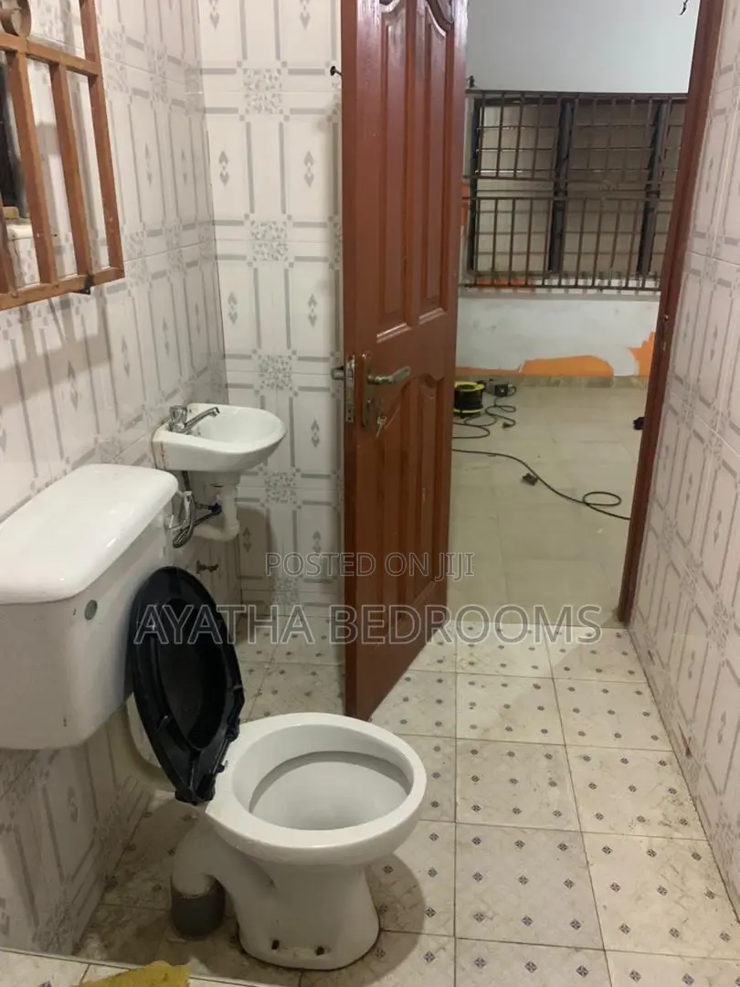 2bdrm Apartment in Modern Properties, New Town for rent in New Town