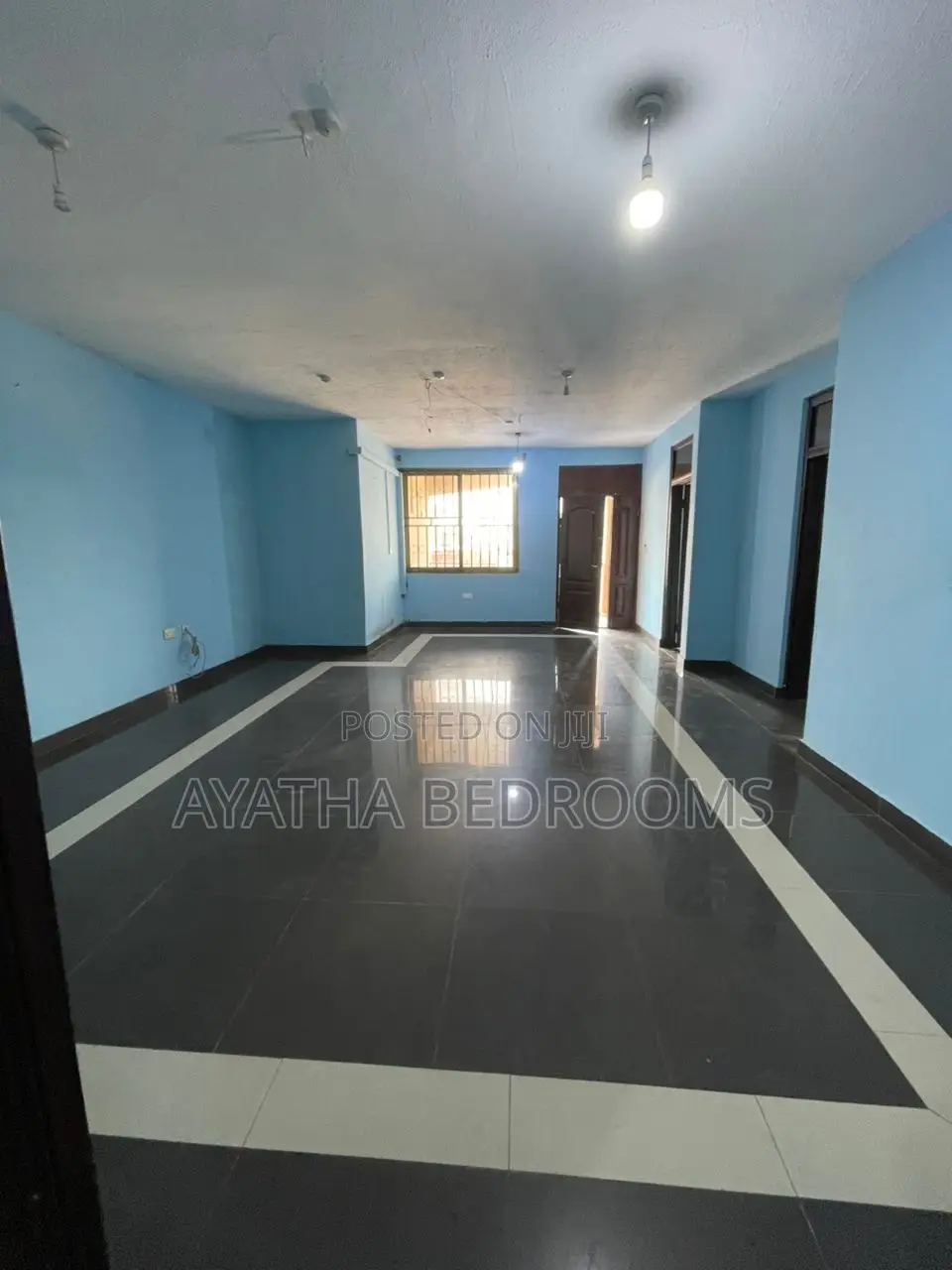 2bdrm Apartment in Modern Properties, New Town for rent in New Town