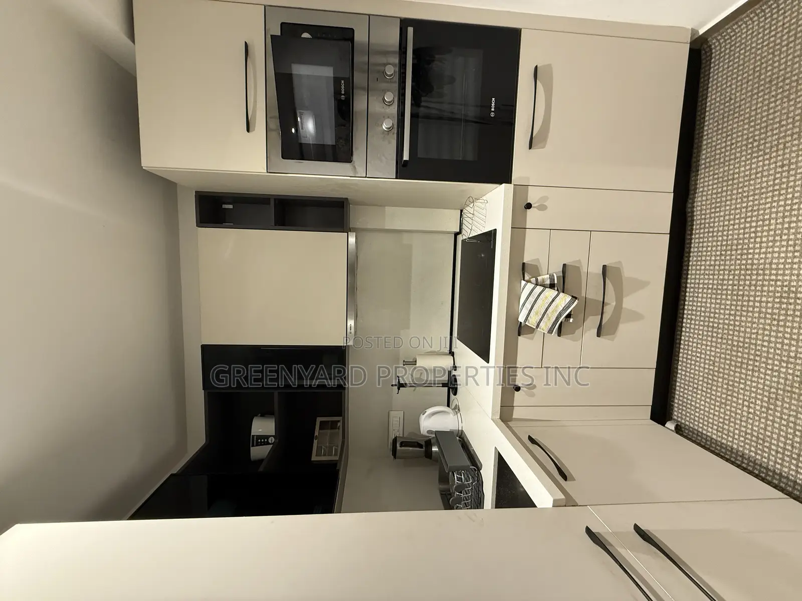 Furnished 1bdrm Apartment in Oxford Street, Osu for rent in Osu