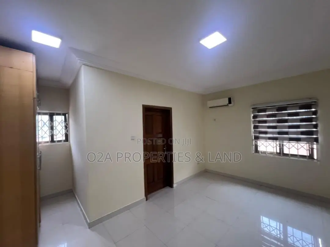 4bdrm House in East Legon, American House for rent in American House