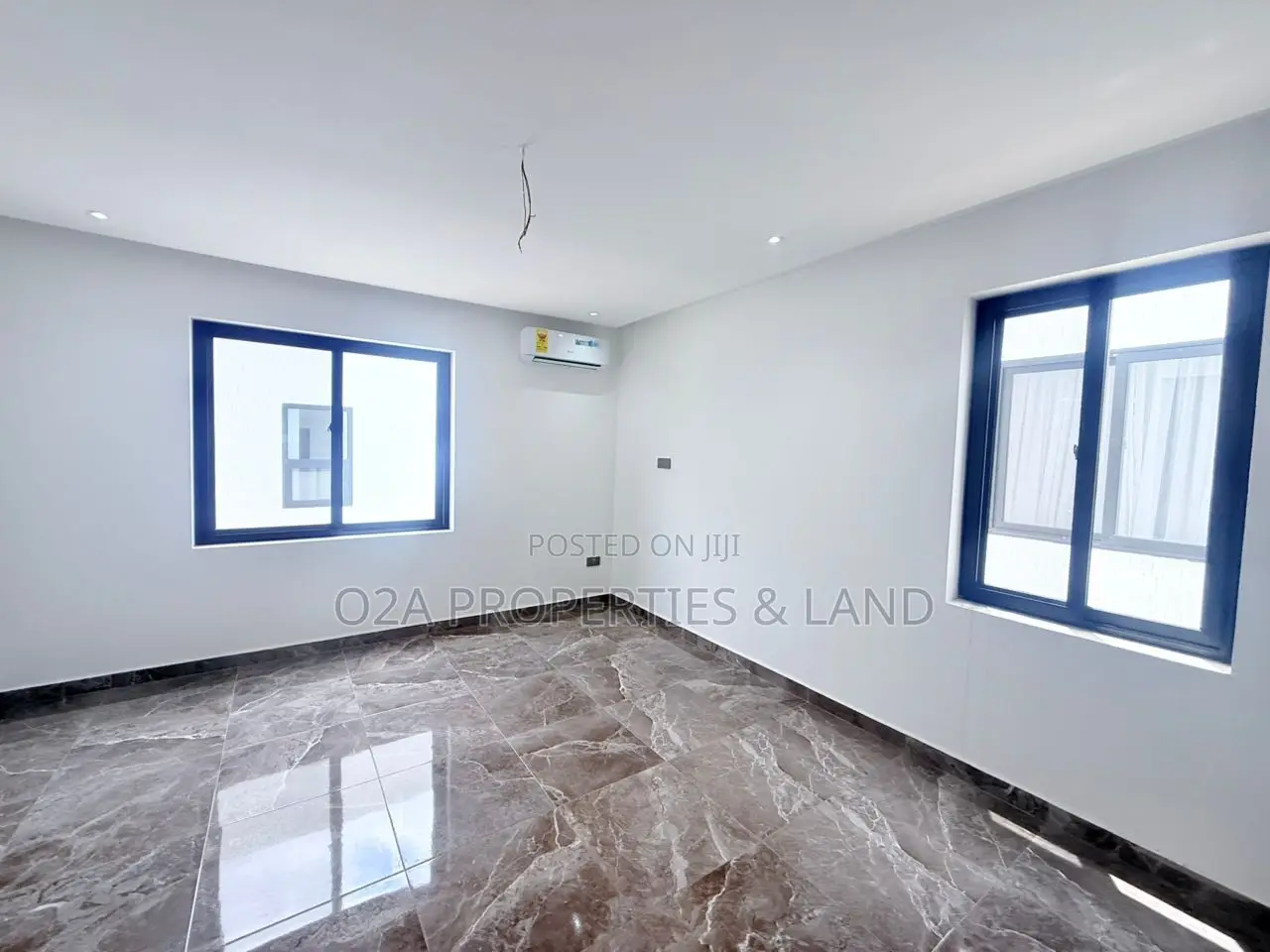 4bdrm House in Ashaley Botwe, Lake Side Estate for sale in Lake Side Estate