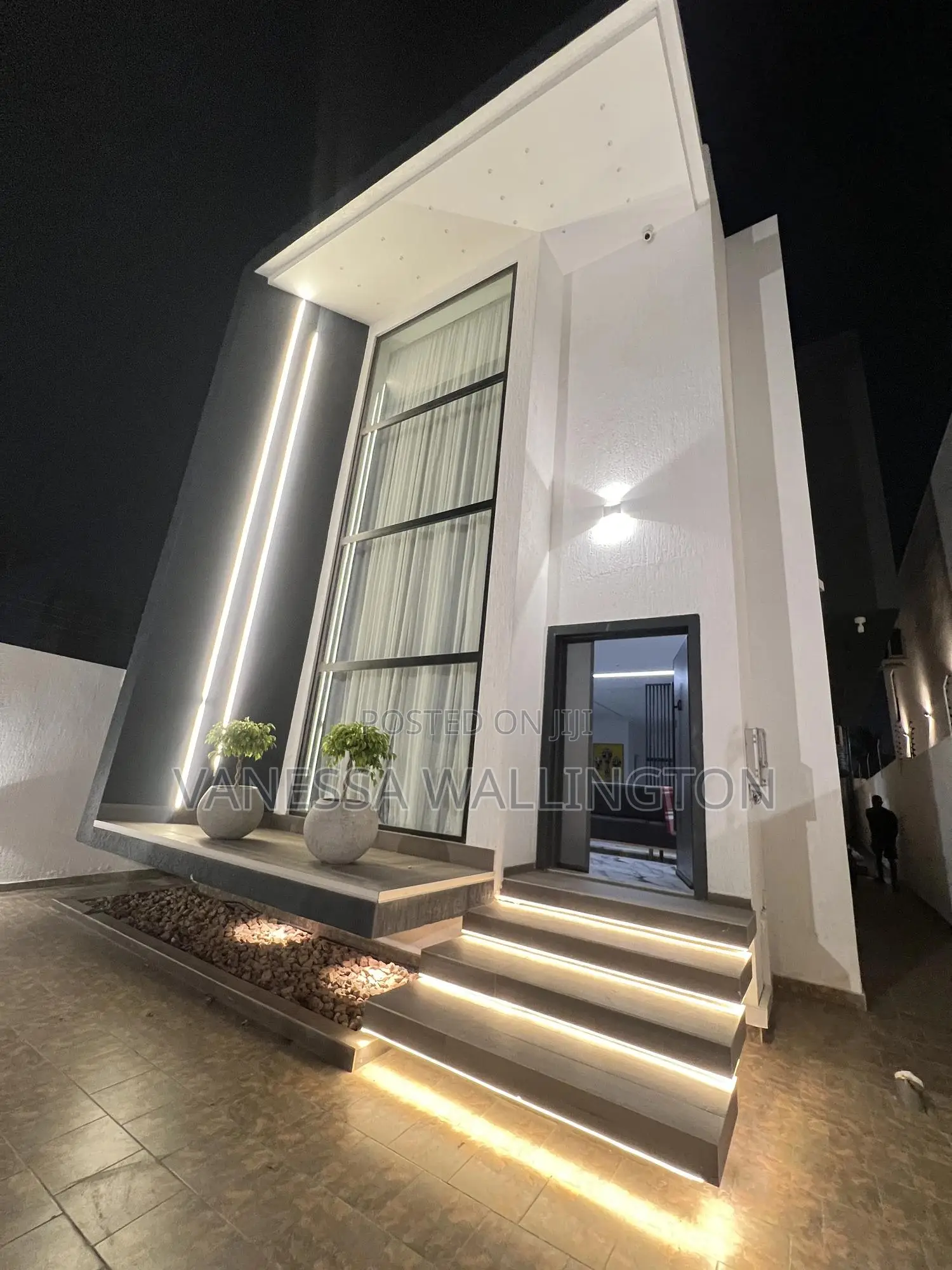 Furnished 4bdrm House in Nanakrom, Ashaley Botwe for rent in Ashaley Botwe