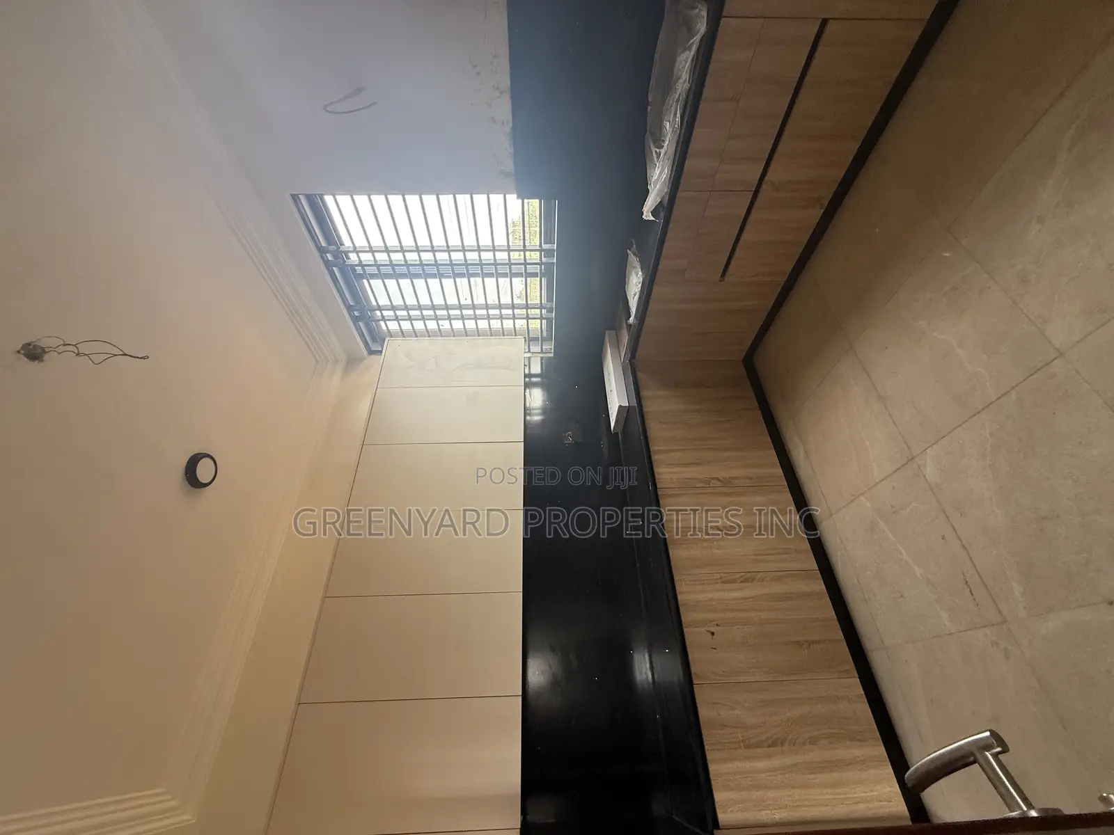 2bdrm Apartment in American House, East Legon for rent in East Legon