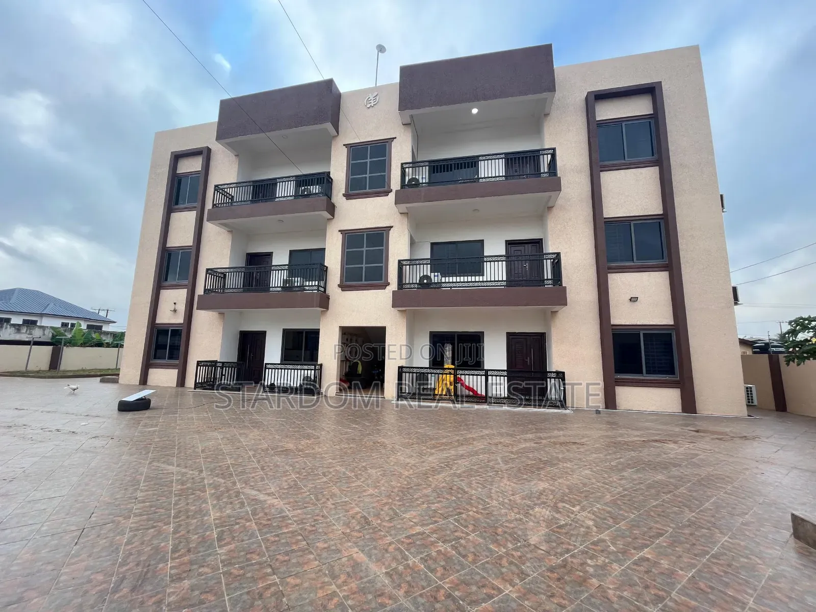 2bdrm Apartment in Starbite, Ashaley Botwe for rent in Ashaley Botwe