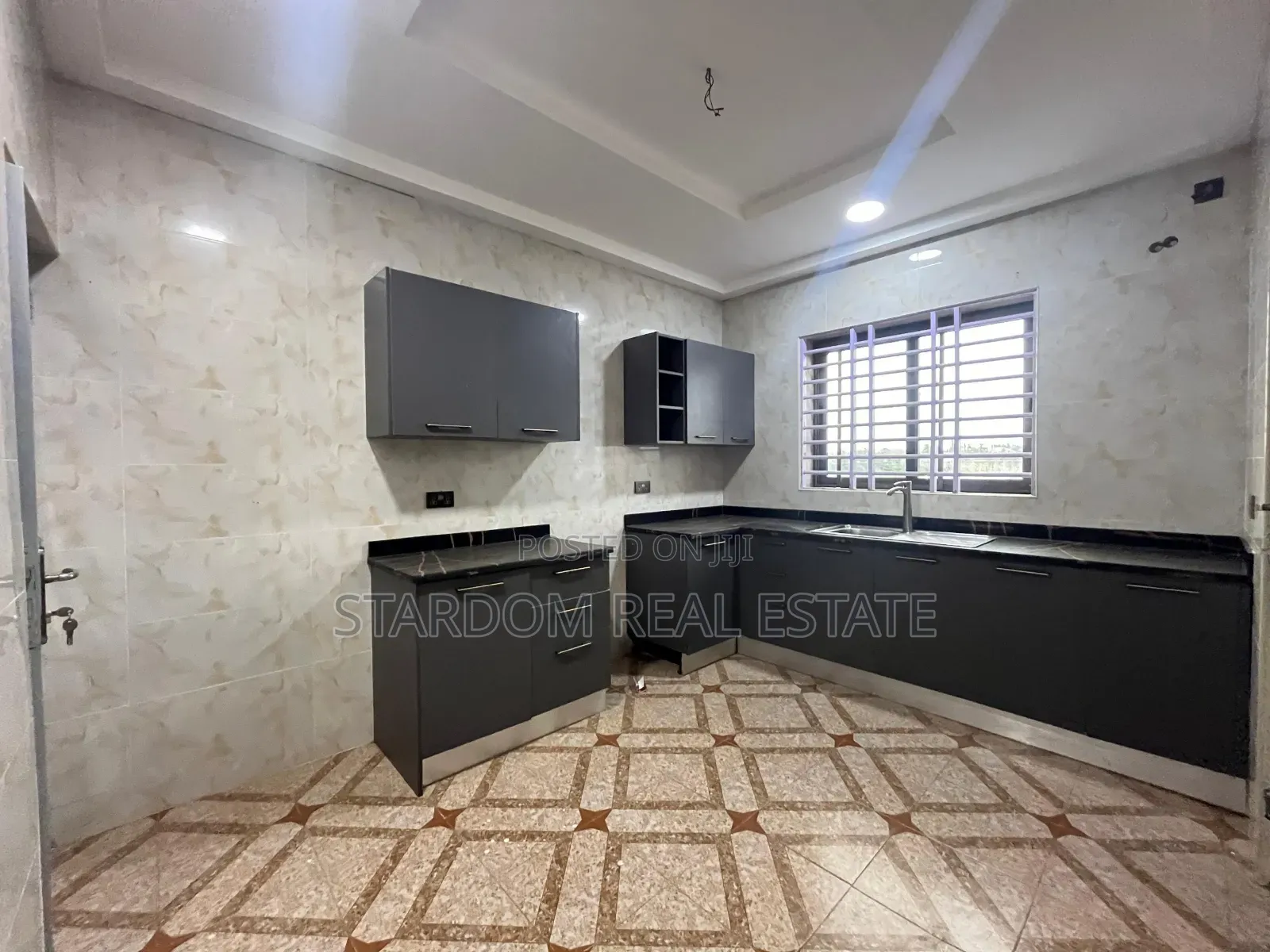2bdrm Apartment in Starbite, Ashaley Botwe for rent in Ashaley Botwe