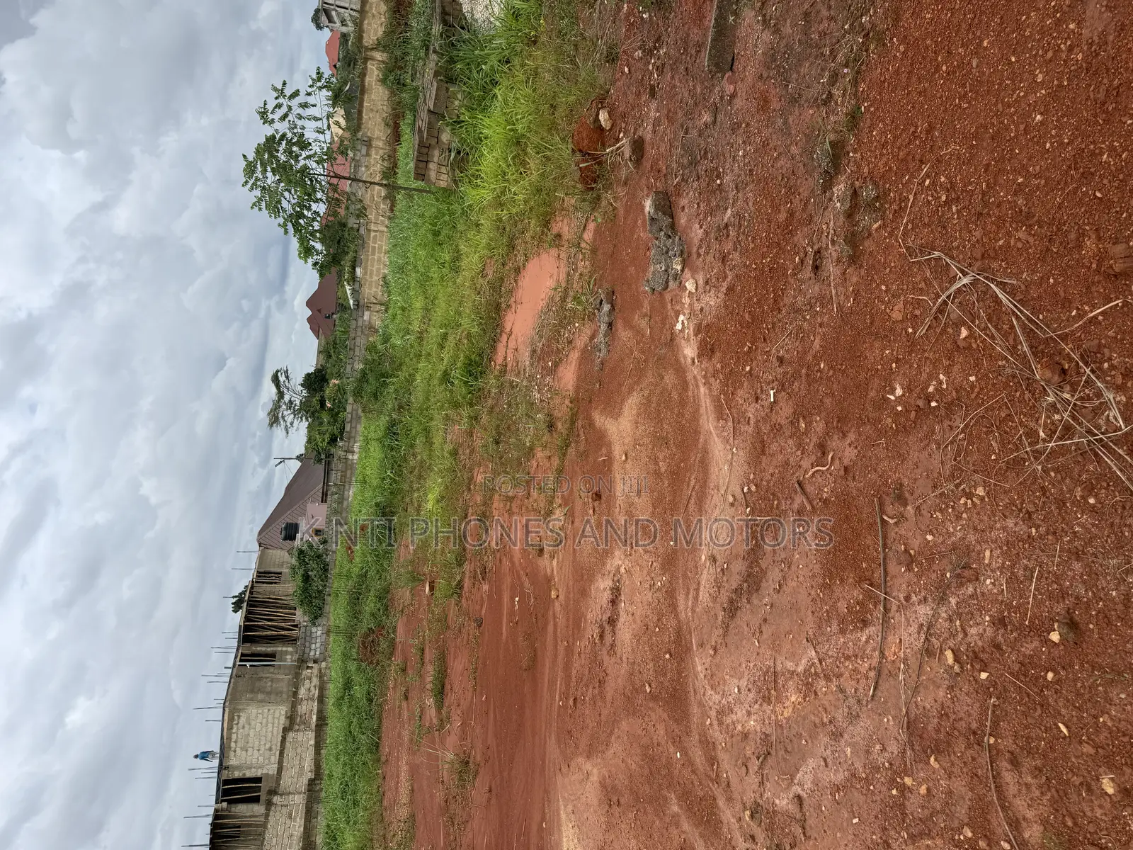 100/100 Full Plot of Land at Kwanwoma in Kumasi Metropolitan