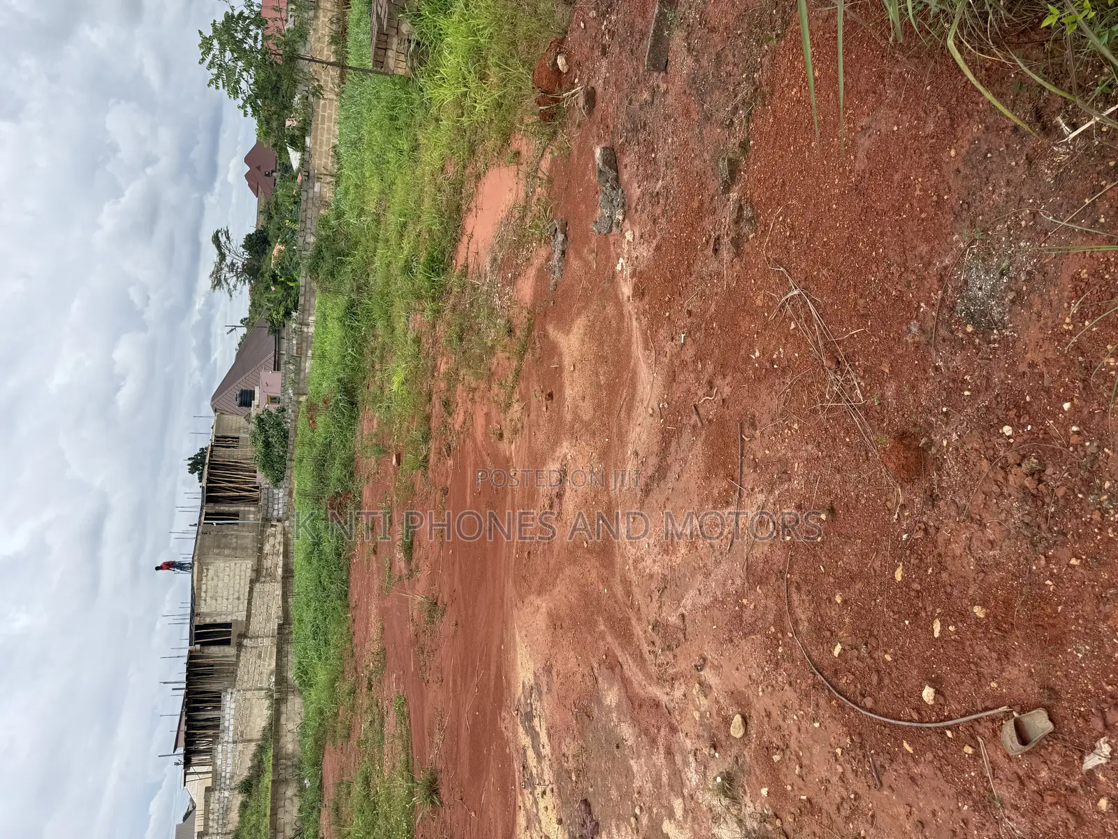 100/100 Full Plot of Land at Kwanwoma in Kumasi Metropolitan