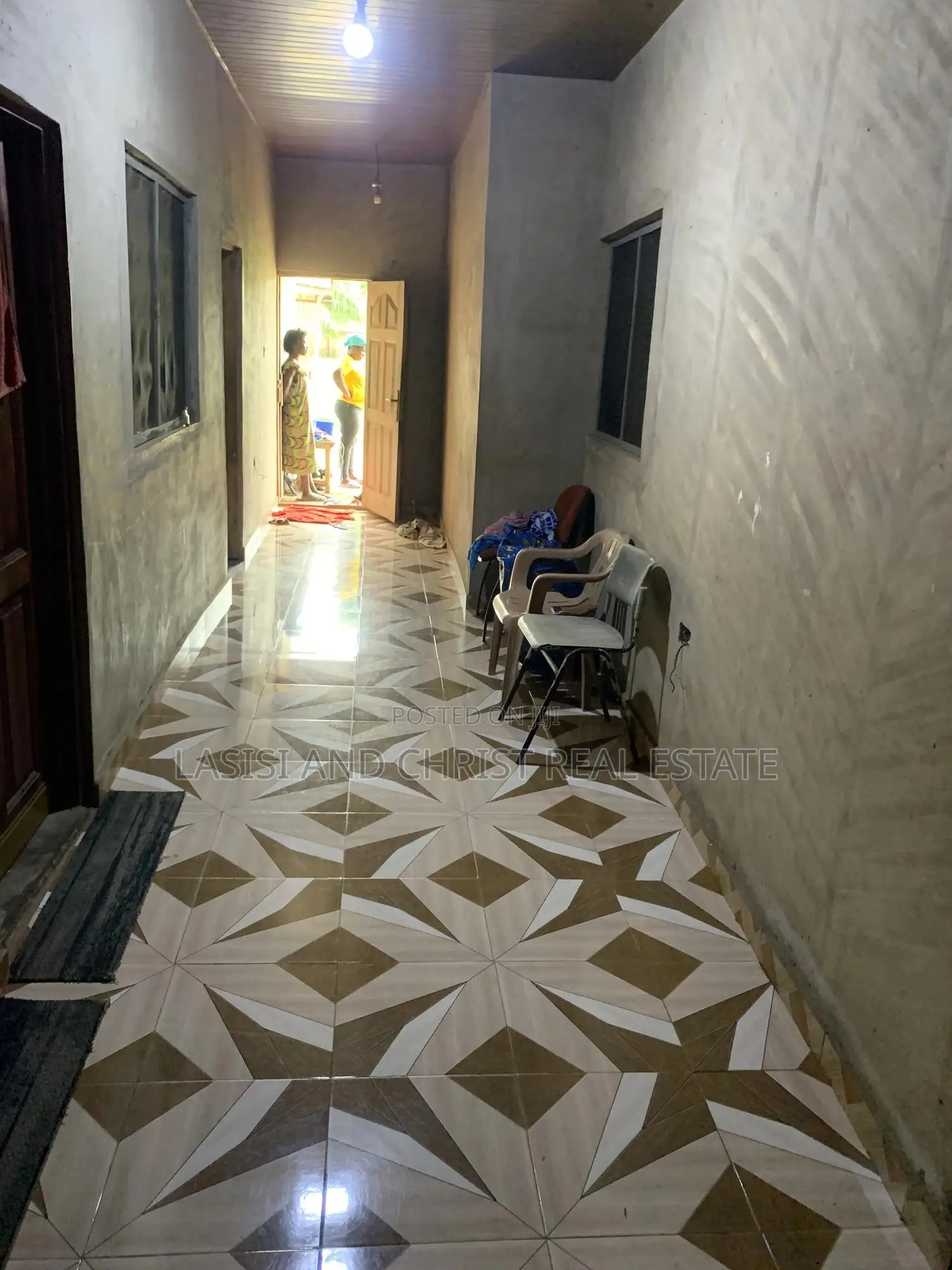5bdrm House in Lasisi And Christ, Amasaman for sale in Amasaman