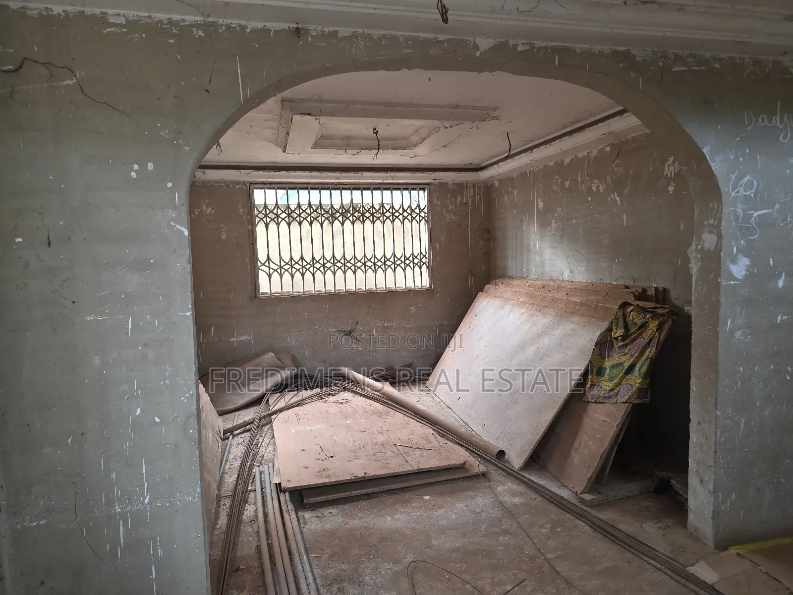 4bdrm House in Fredimens Real, Atwima Kwanwoma for sale in Atwima Kwanwoma