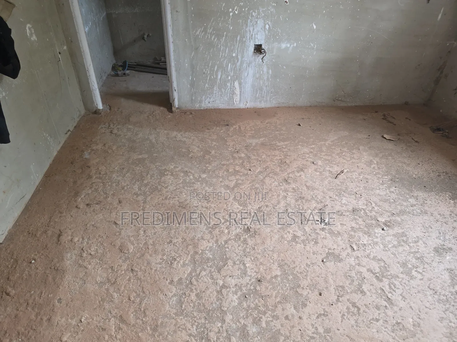 4bdrm House in Fredimens Real, Atwima Kwanwoma for sale in Atwima Kwanwoma