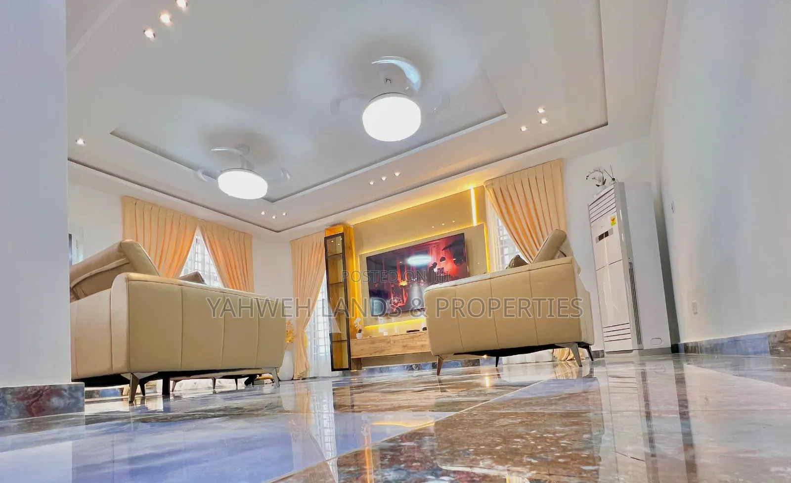 Furnished 4bdrm Townhouse / Terrace in Lashibi for rent in Lashibi