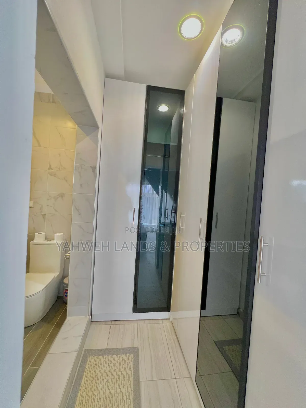 Furnished 4bdrm Townhouse / Terrace in Lashibi for rent in Lashibi
